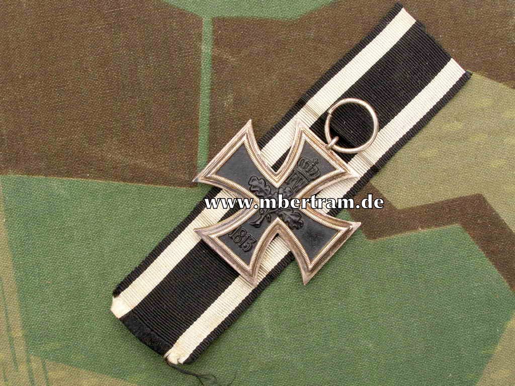 Eisernes Kreuz 2.Klasse 1914, Band, Zustand 1-2, mit Hst.