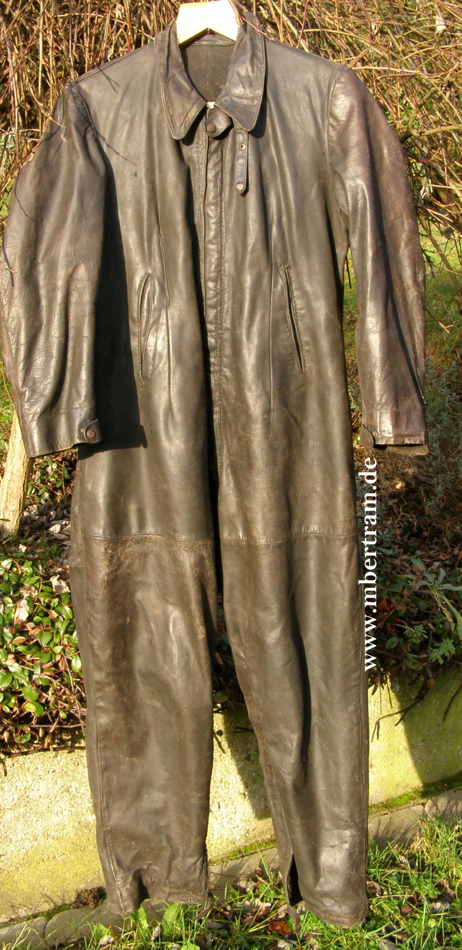 schwarzer Lederoverall für U-Bootspersonal oder Panzerbesatzungen, Wollfutter