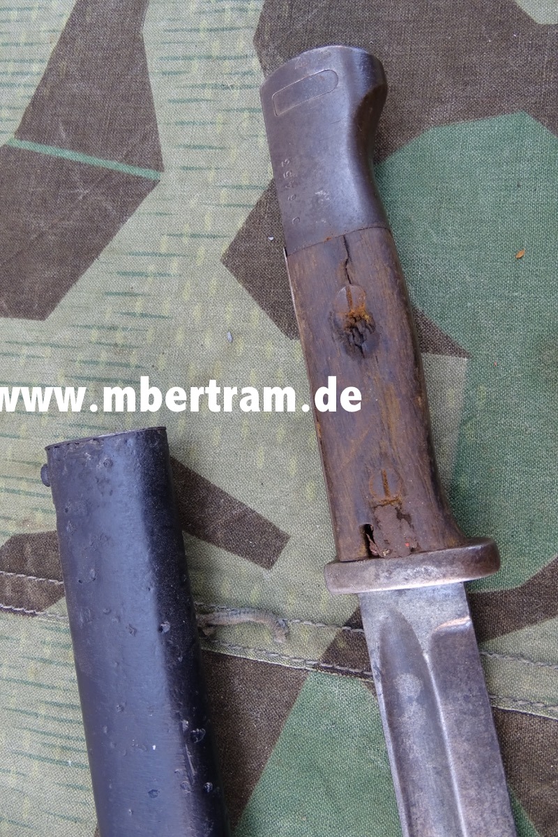 Seitengewehr SG  84/98, 2. Weltkrieg,  Scheide narbig