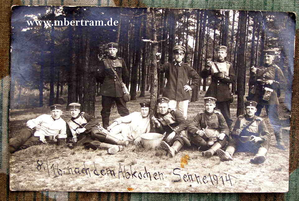 Pioniere beim Essen: Nach dem Abkochen Senne 1914