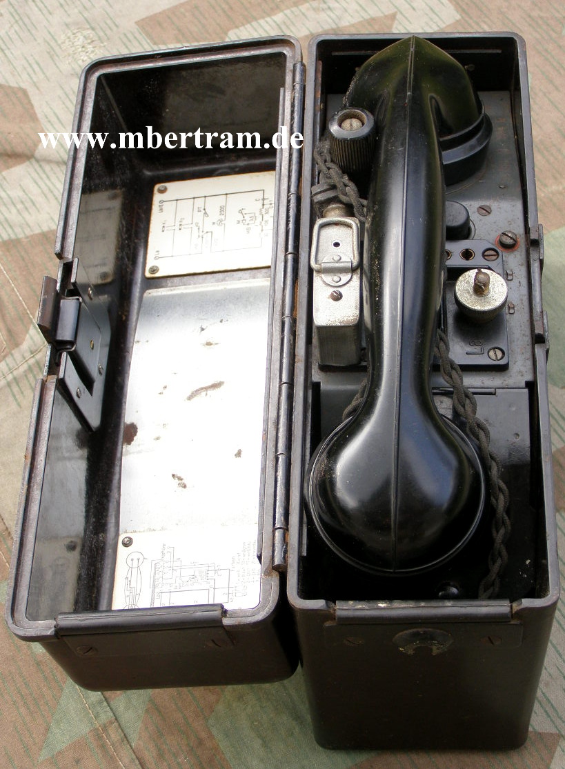 Wehrmachts Feldtelefon, Bakelitgehäuse, 1944, Z2-3