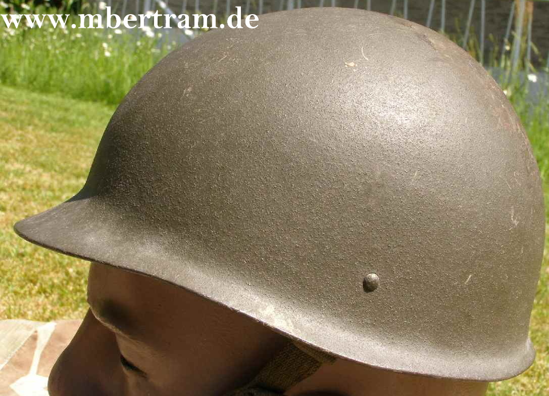 Bundeswehr Stahlhelm Gr.53-55, guter Zustand.