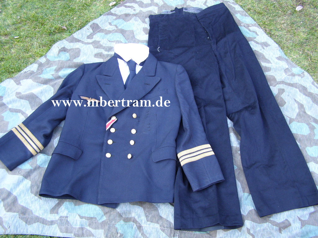 Kriegsmarine: Jackett, Hose, Hemd Kapitänleutnant