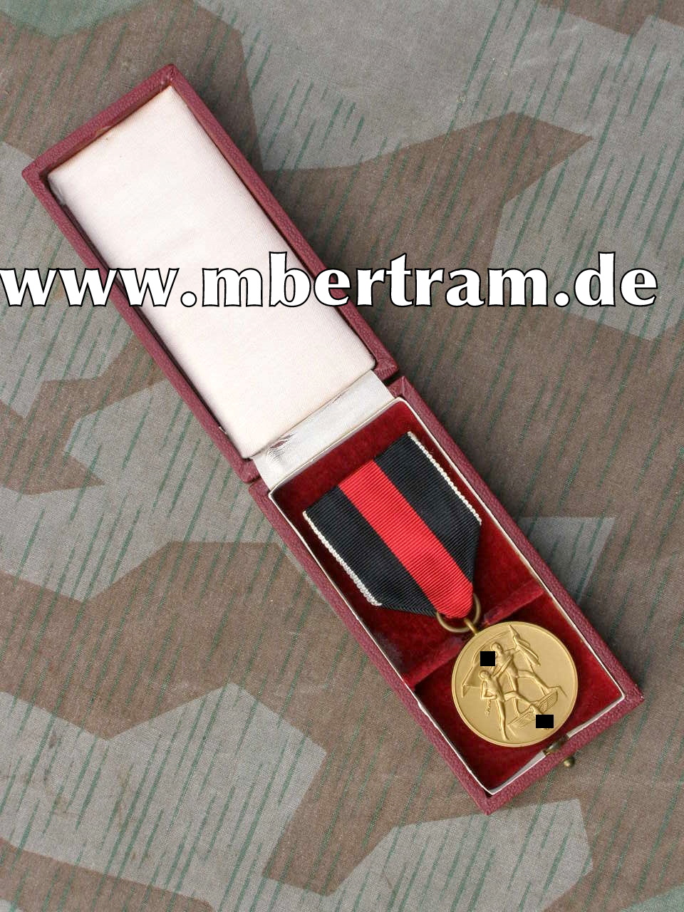 Medaille zur Erinnerung an den 1.Oktober 1938, mit Etui