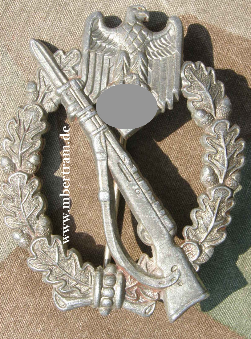 Infanterie Sturmabzeichen in Silber. Späte Fertigung.