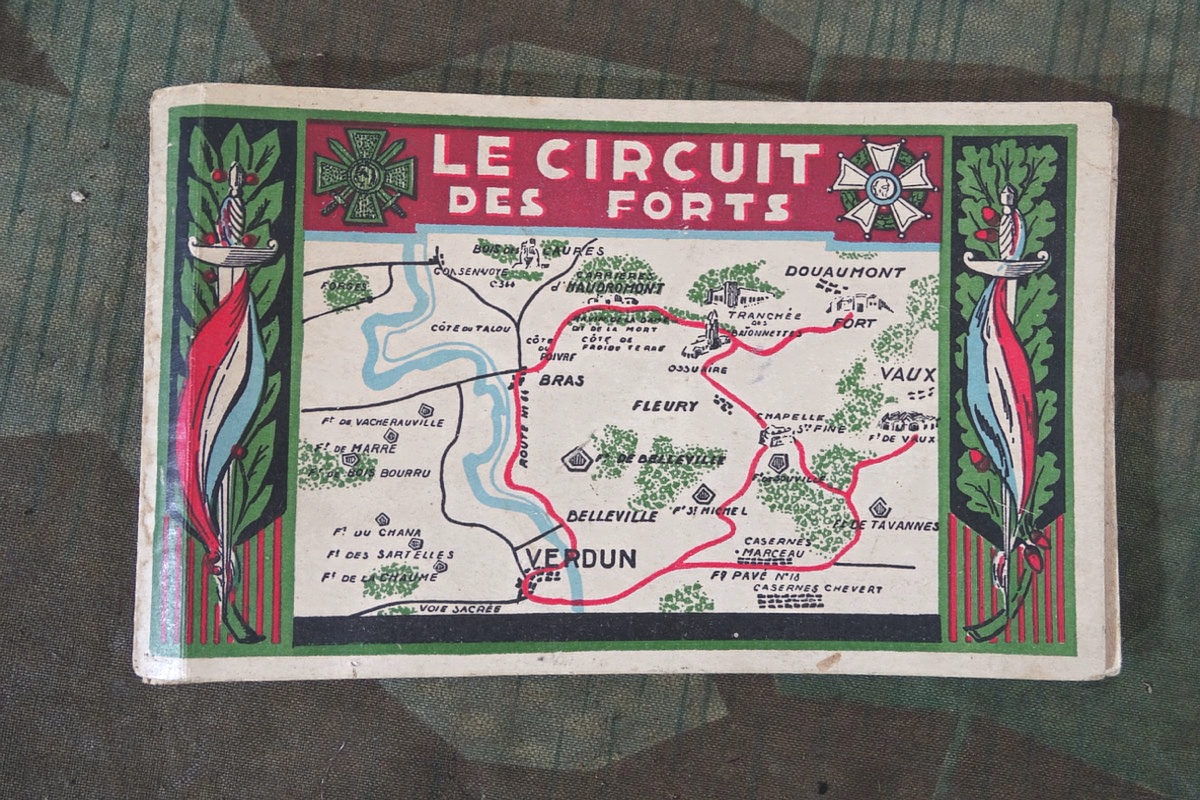 Ansichtskarten Sammel Büchlein " Verdun:  Le Cirquit des Forts " um 1925