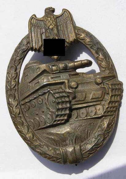 Panzerkampfabzeichen in Bronze Feinzink bronziert, o. Hst.