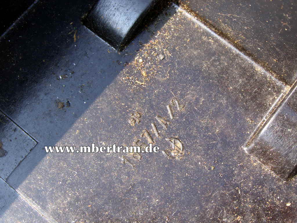 13486-8 Bakelit Zubehöhrkasten f. Einheitslaterne Wehrmacht " eje"