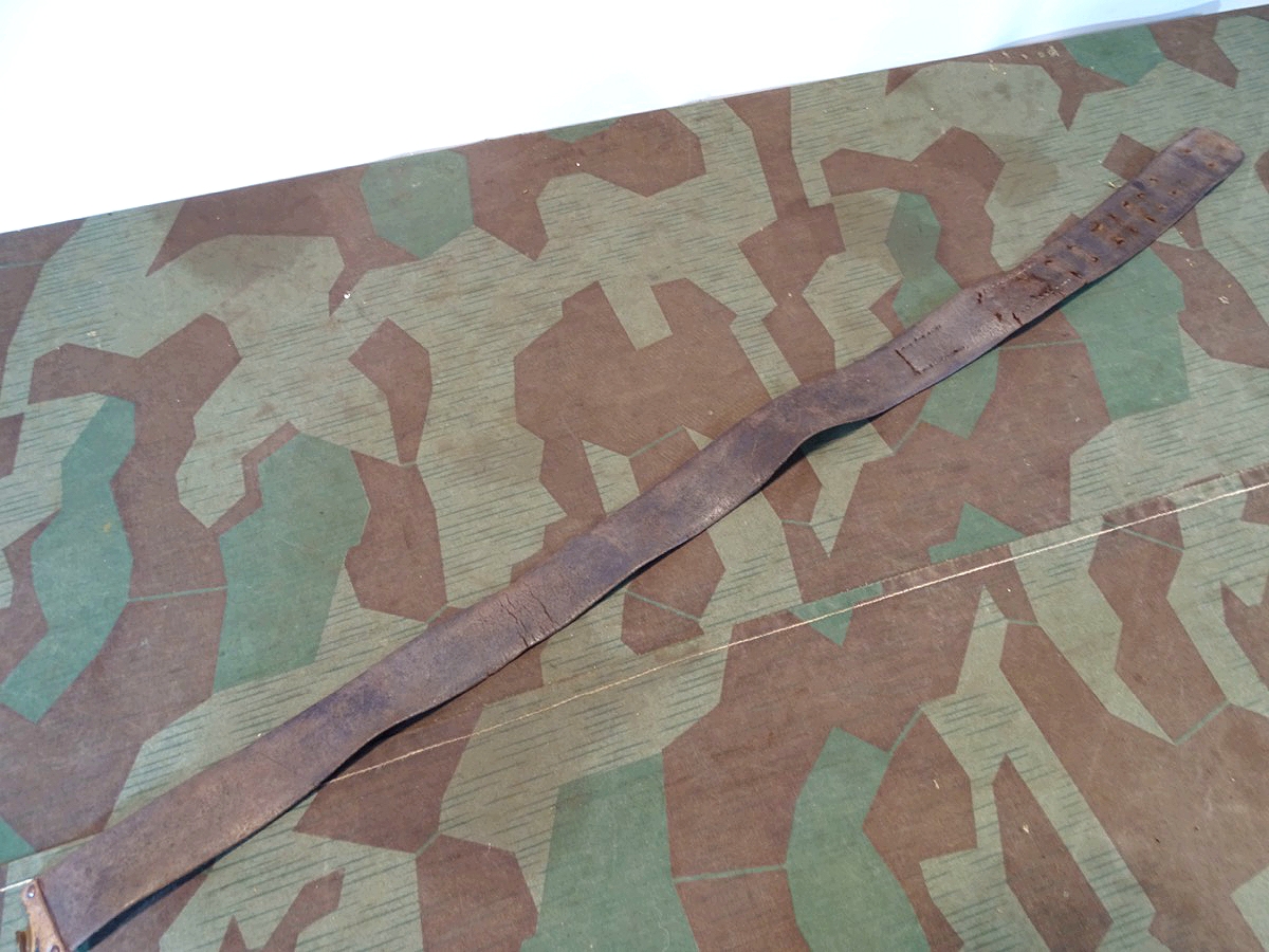 Koppelriemen für Partei Grupierungen, wohl HJ. schwarzes Leder, Länge 80cm
