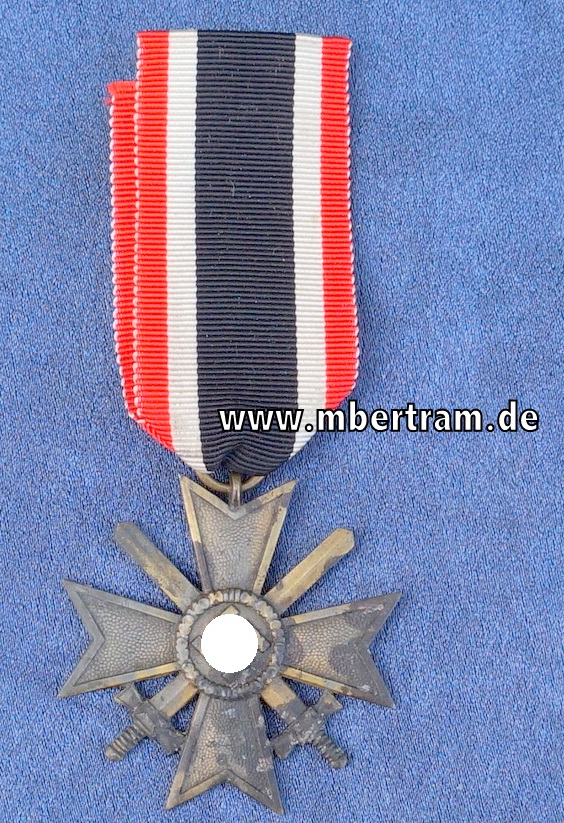 Kriegsverdienstkreuz 1939 II.Klasse mit Schwertern, Zink, Hst: "127"