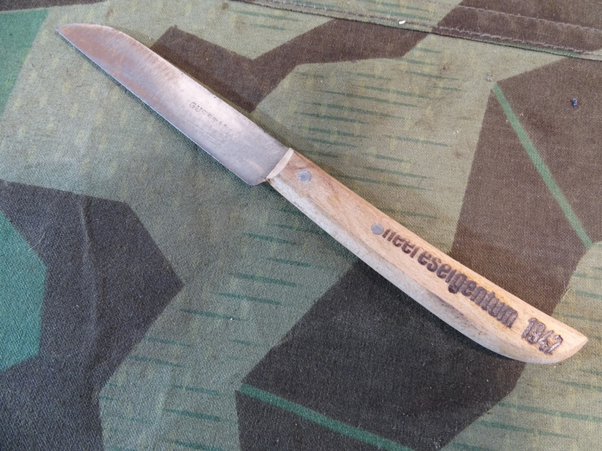 Kleines Feldüchen-/ Kantinen  Schälmesser  mit Brandstempel Heereseigentum 1942, unbenutzt, 8,8 cm