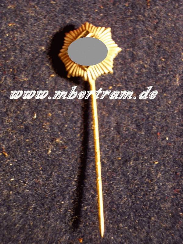 REICHSLUFTSCHUTZBUND MITGLIEDSABZEICHEN 2. FORM