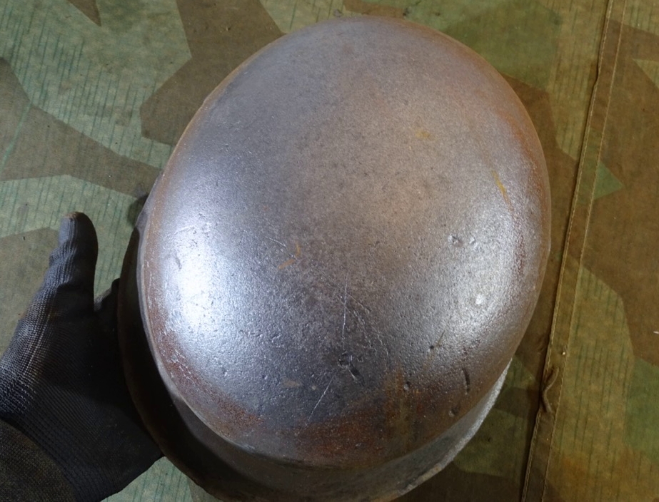 20747-5 Wehrmachts Stahlhelm Glocke M 42, Gr. 64, gereinigt