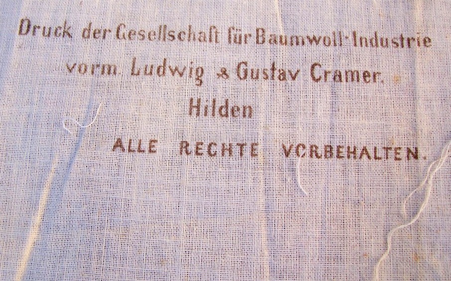 Dreieck Verbandstuch um 1875 mit Gewehr 71 Abbild, so auch in 1. WK genutzt.