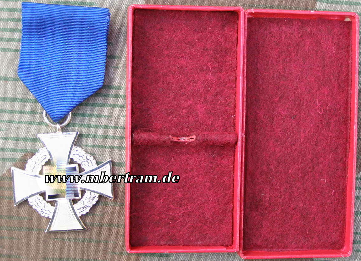 TREUDIENST- EHRENZEICHEN für 25 JAHRE, SILBER, ETUI