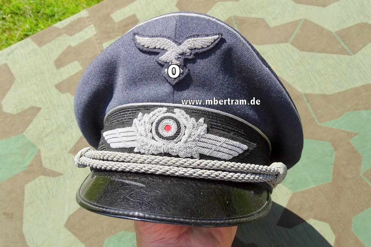 Replik: Luftwaffe Schirmmütze für Offiziere, Effekten teils Original,  Gr. 59