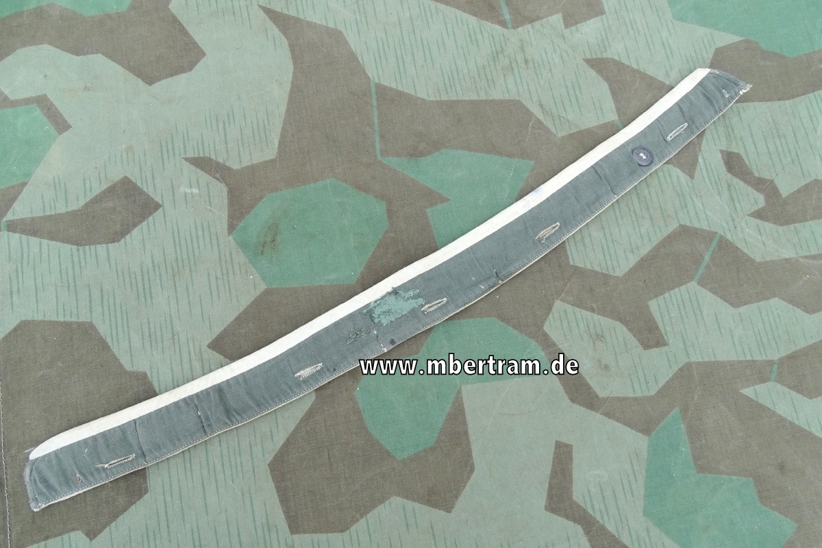 Wehrmacht / Waffen SS Kragenbinde/ Einknöpfkragen feldgrau / weiß ca. 53 cm