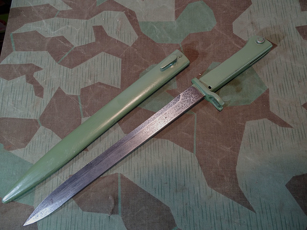 Ersatz- bzw. Notbajonett 88 /98, deutsches Reich, 1. Weltkrieg mit Abnahmepunze