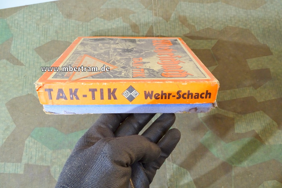 20264-9 Wehrschach Tak-Tik "Das führende militärische Kampf-und Lehrspiel"