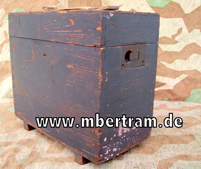 Wehrmacht, uns unbekannter Optikkasten von 1944