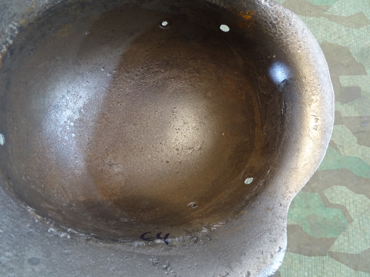 20747-9 Wehrmachts Stahlhelm Glocke M 42, Gr. 64, gereinigt