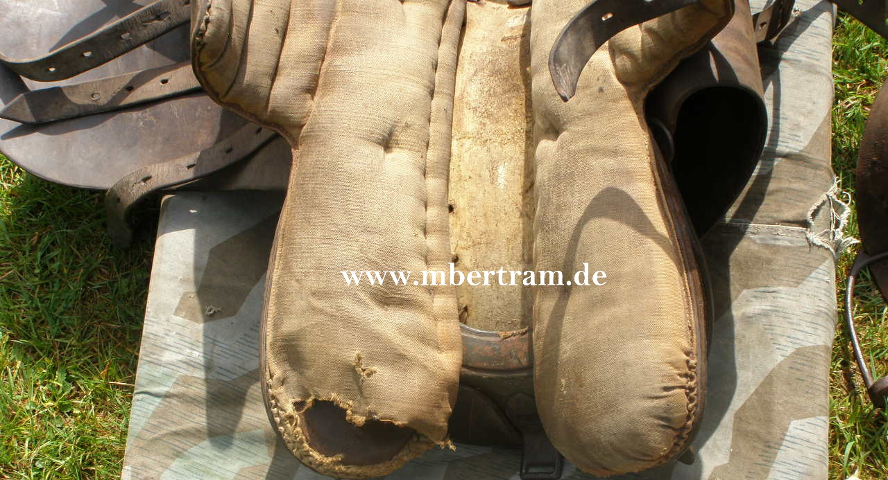 10240-10 Wehrmacht Kavallerie, Militärsattel. Mit WaA mit HK. 1939