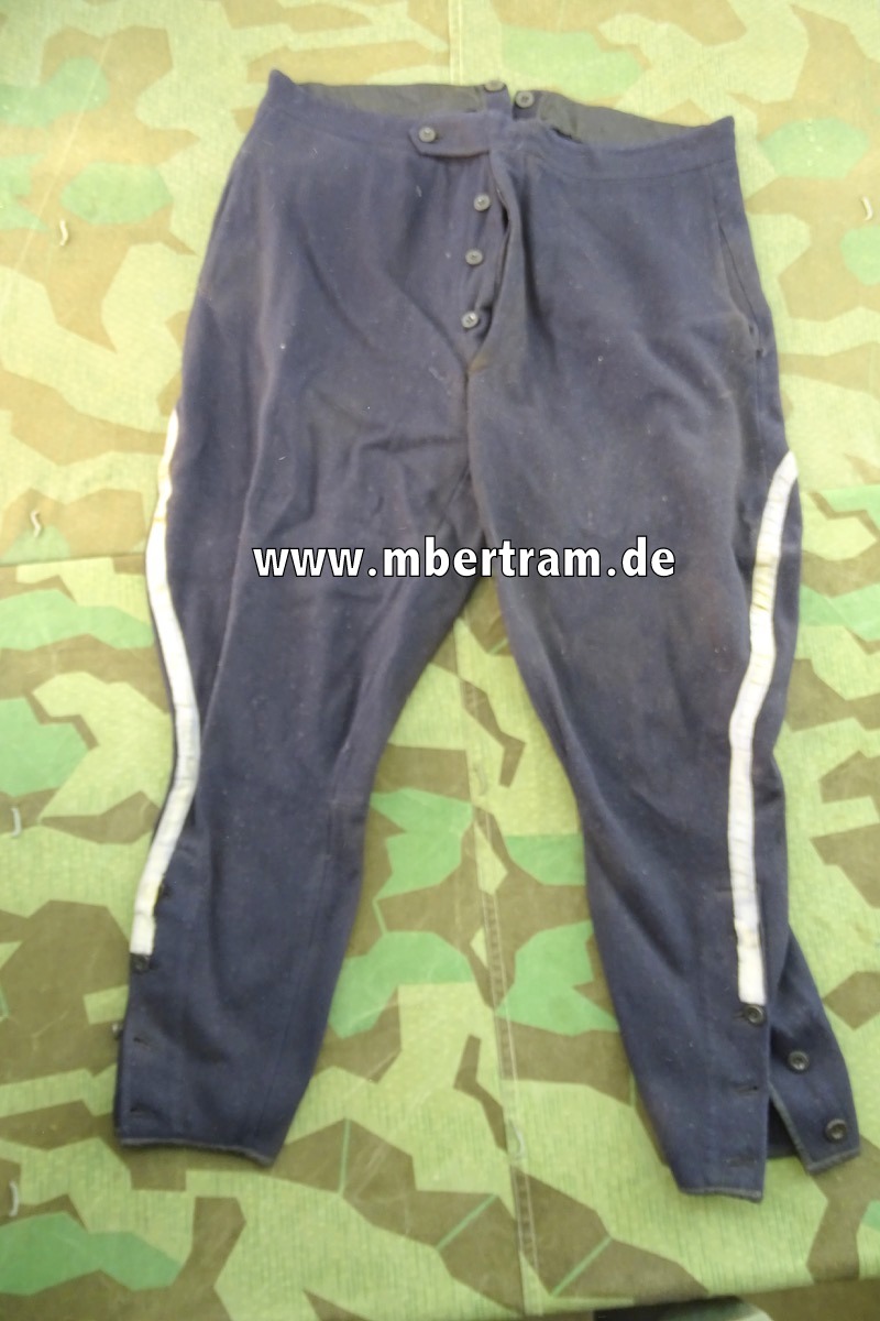 Stiefelhose Leutnant bzw. Offizier 1. Leib Husaren Rgt. oder Rgt. 3/5/8/13/14/15