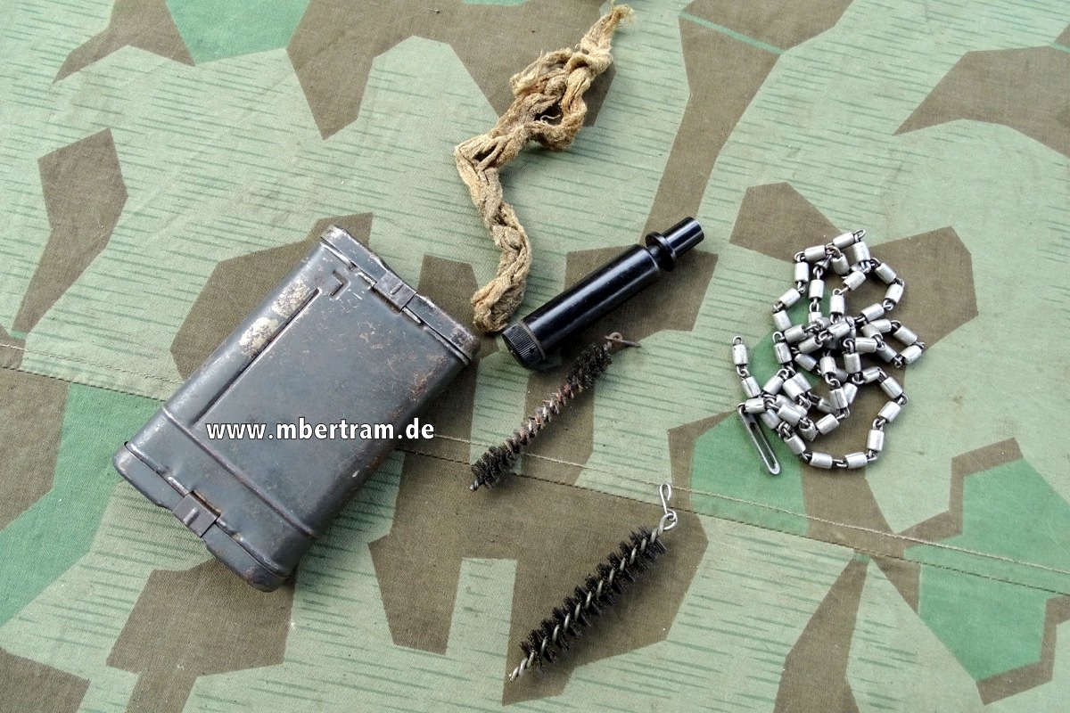 Luftwaffe RG 34 für K 98, blaugraue Dose , Hst.: ab 42 mit WaA