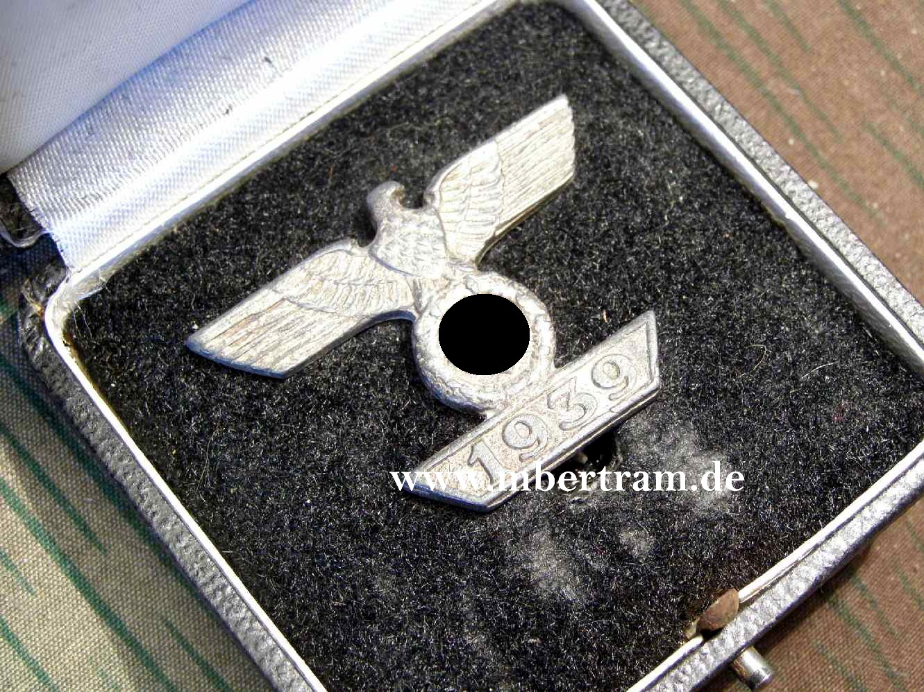 Wiederholungsspange 1939 f. EK 1. 1914, L/13. Mit LDO Etui