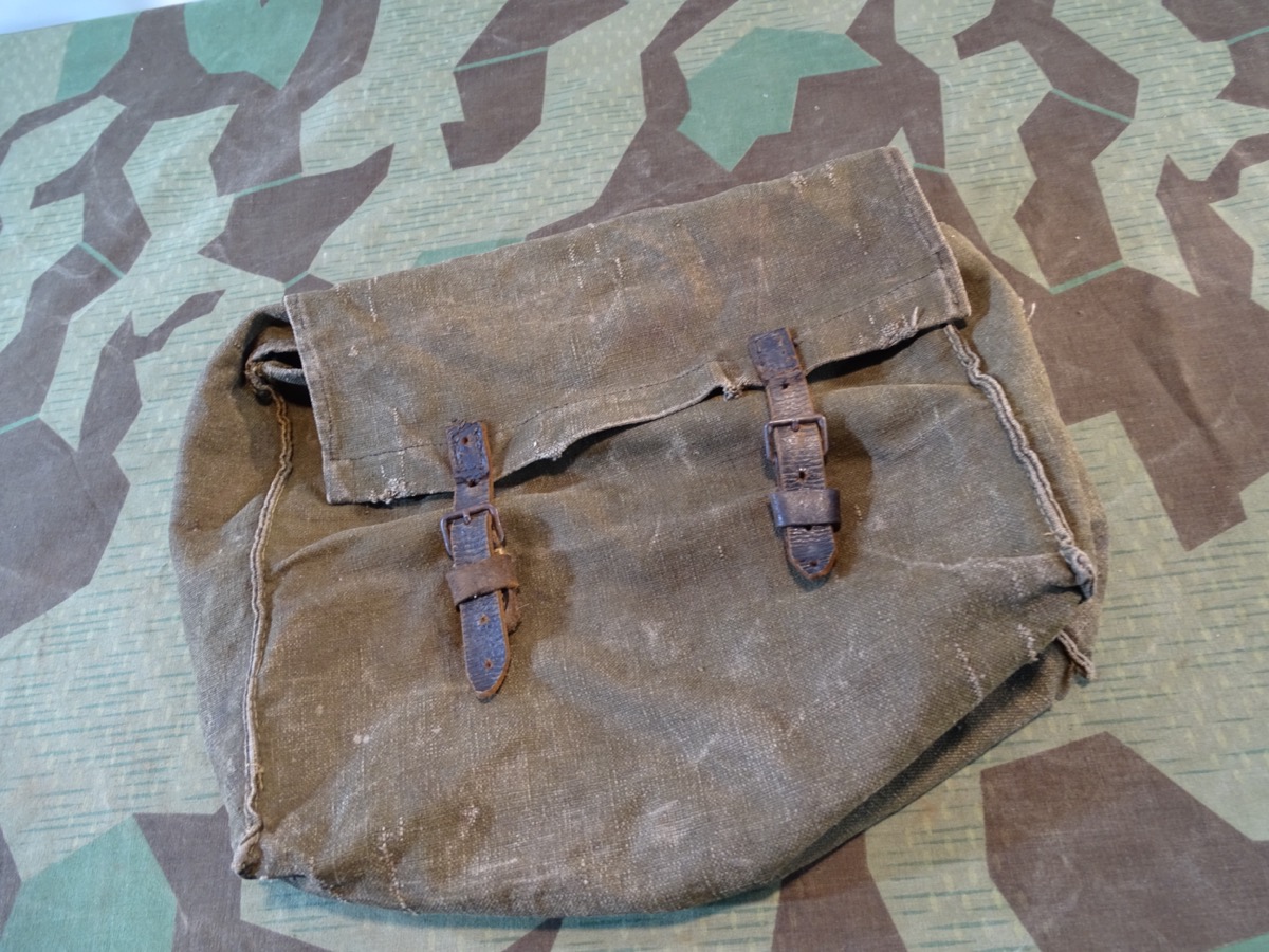 Wehrmachts Packtasche, uns unbekanntes Baumuster, ca. 29cm B, 24 cm H