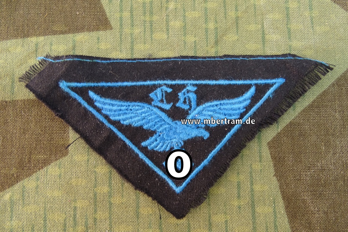 Brustadler für Luftwaffenhelfer " LH " der Hitlerjugend (HJ), ca. 11x 6cm Grundtuch