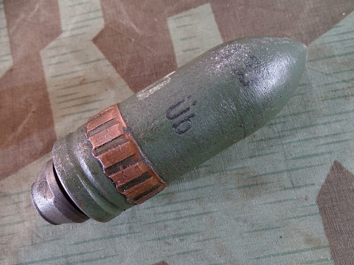 3,7cm Panzer ÜB Flak Geschoss, Granate mit Messinghülse 3,7cm Panzer ÜB Flak Geschoss, Granate mit Messinghülse