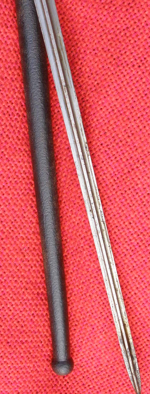 10357-8 Lebel Bajonett M 86, Neusilbergriff, gebogene Parierstange