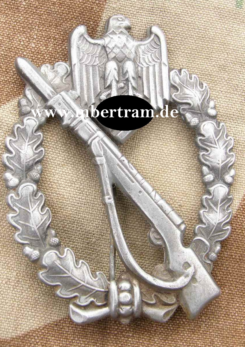 Infanterie Sturmabzeichen in Silber. Feinzink.