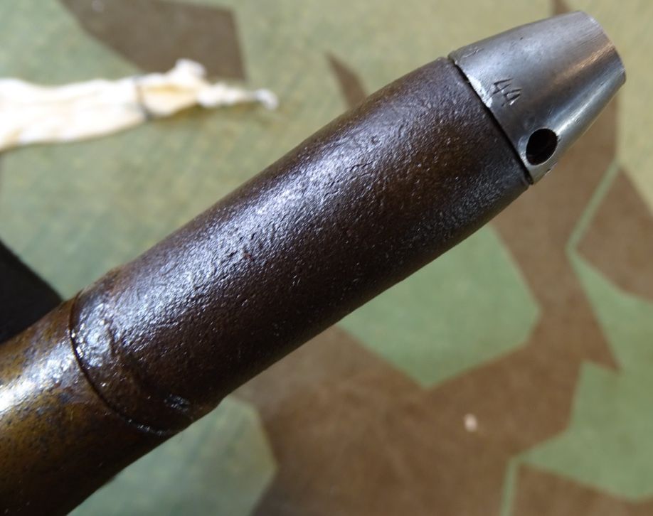 Deko-Patrone 2 cm Flak 38, lackierte Stahlhülse avu 1945!! , Eisenzünder, Ladungssäckchen