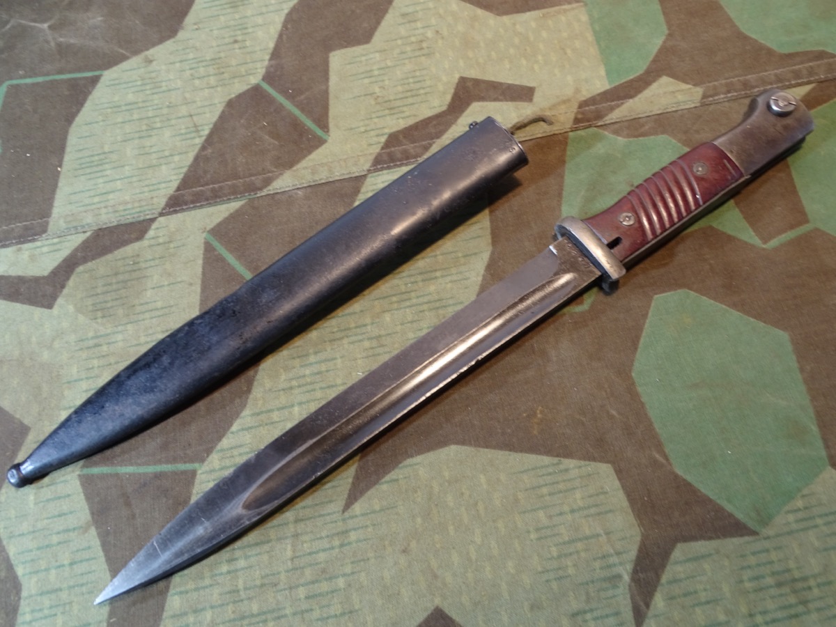 Wehrmachts K 98 Seitengewehr SG 84/98 mit Bakelit Griffschalen, Paul Weyersberg Wehrmachts K 98 Seitengewehr SG 84/98 mit Bakelit Griffschalen, Paul Weyersberg