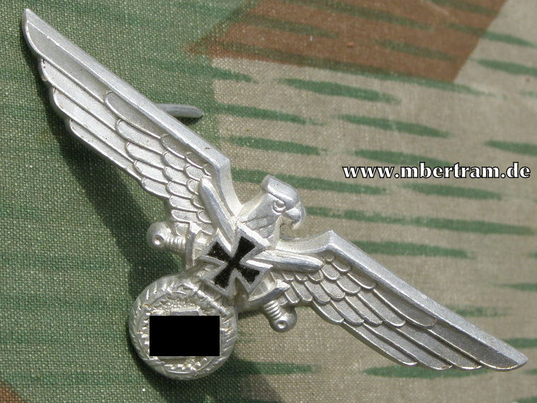 NS-Soldatenbund Schirmmützenadler Aluminium