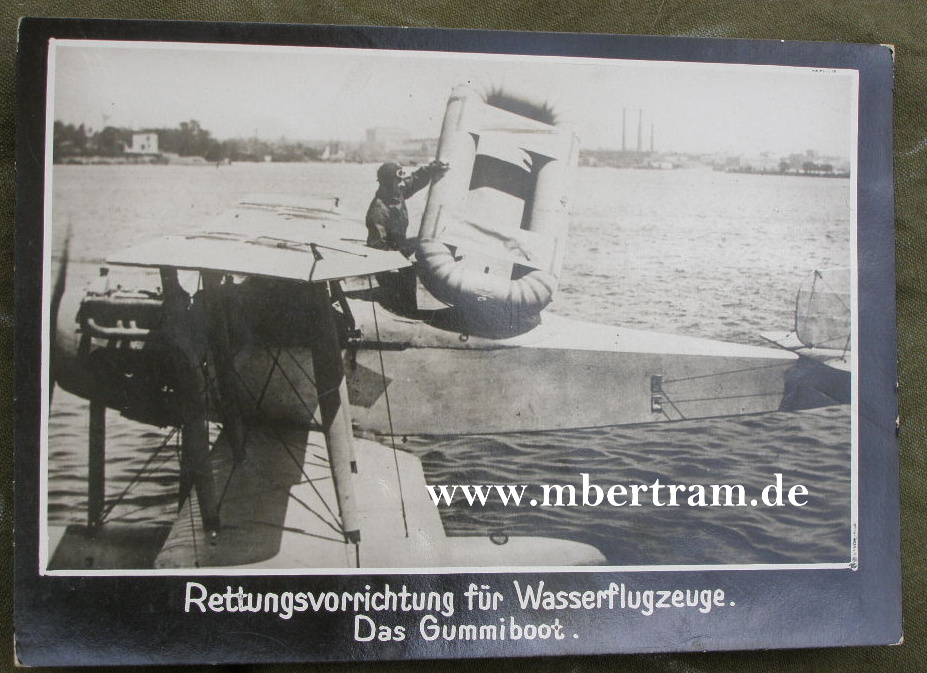 Rettungsvorrichtung für Wasserflugzeuge- Gummiboot