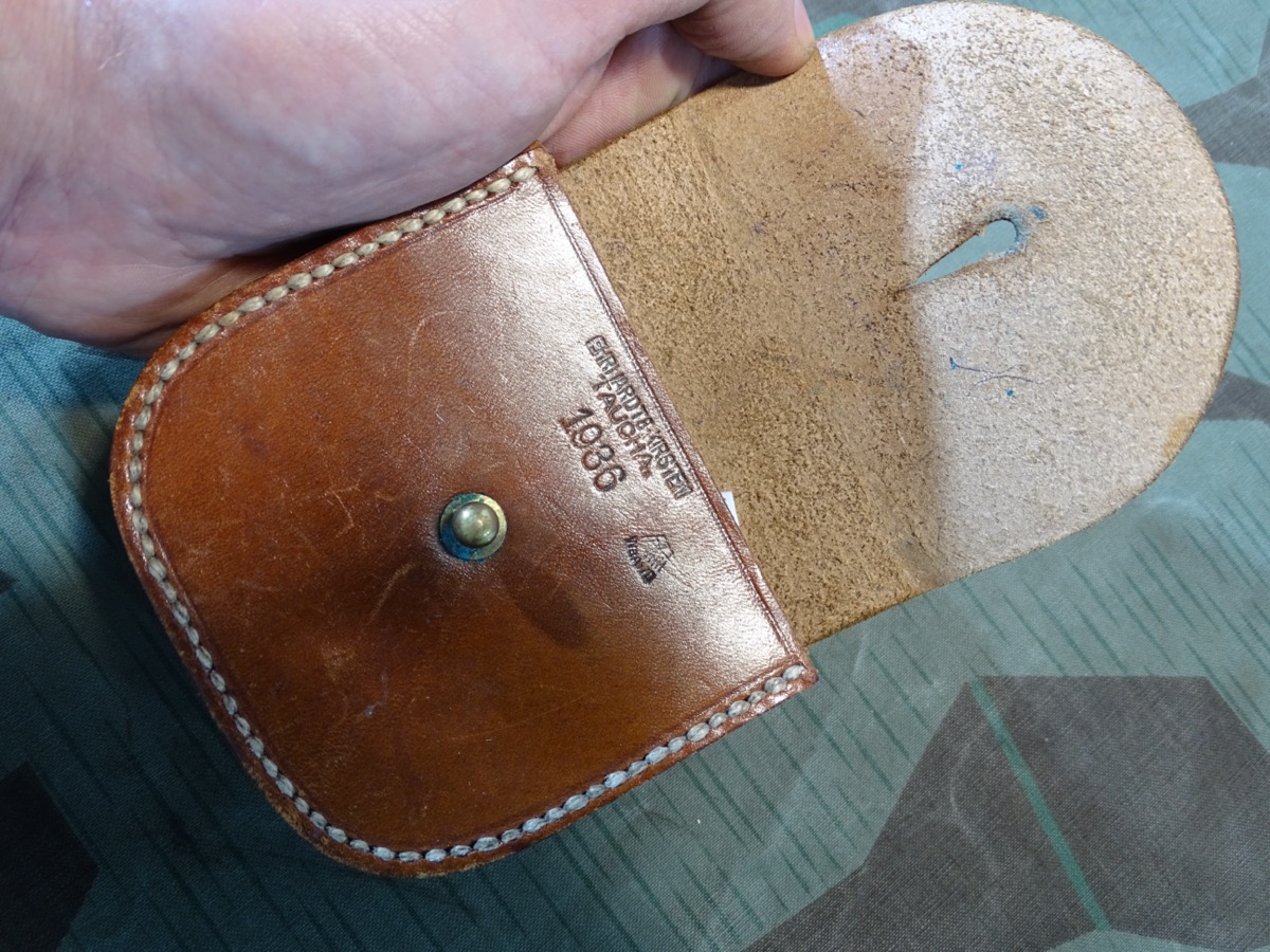 Braune Ledertasche für Strichplatten Beleuchtung, frühe Wehrmacht 1936, schöner Zustand und Stemplung