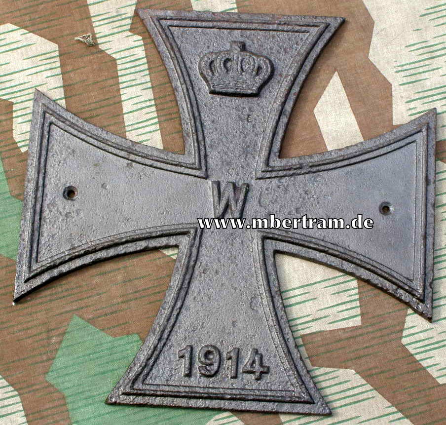 Eisernes Kreuz 1914, Höhe ca. 25 cm. Eisen, magnetisch.