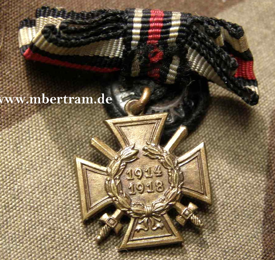 1er Knopfschleife mit 16mm Miniatur: Ehrenkreuz für Frontkämpfer