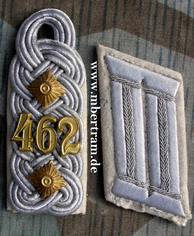 Schulterklappe, Kragenspiegel Oberst Infanterie Rgt. 462
