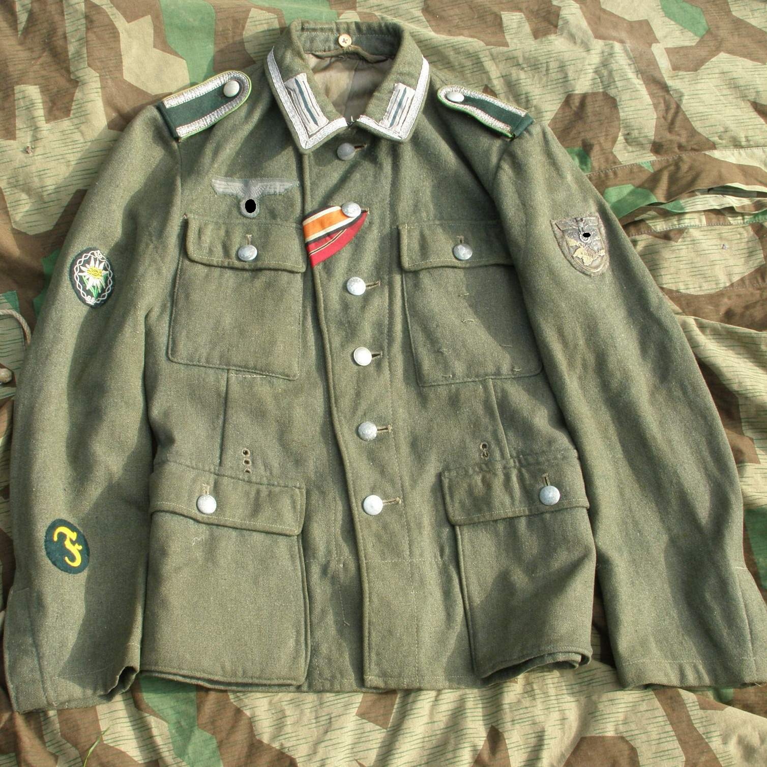 Gebirgsjäger Felddienstjacke M43 Uffz. Krimschild.
