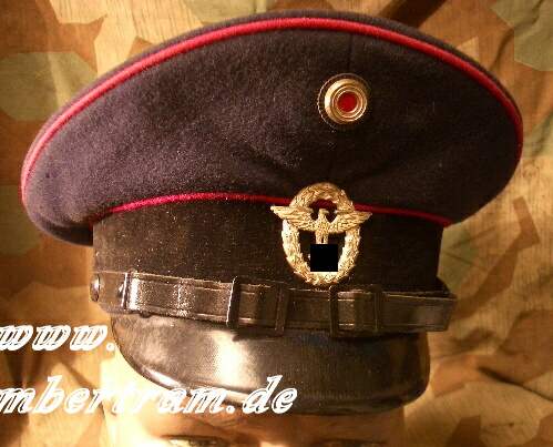 Feuerlöschpolizei / Feuerwehr Manschafts Schirmmütze.