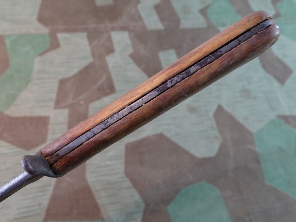 Kampfmesser / Stiefelmesser / Grabendolch der Luftwaffe mit LW Abnahme. Kampfmesser / Stiefelmesser / Grabendolch der Luftwaffe mit LW Abnahme.