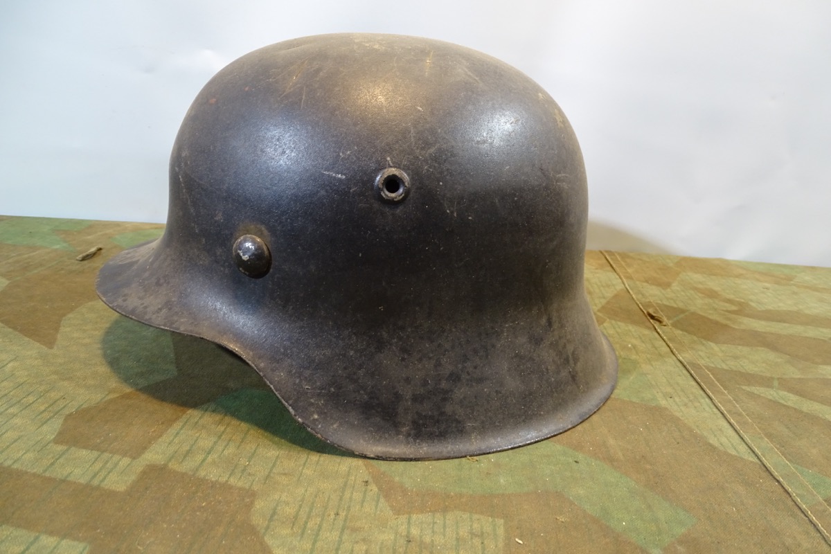 Wehrmachts Stahlhelm  M 42 weiterbenutzt bei Feuerwehr. Gr. 62