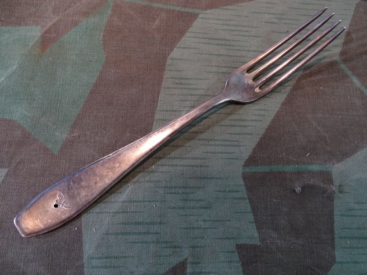 Luftwaffe: versilberte Gabel aus Offizierscasino,  LW Adler 1938, WMF