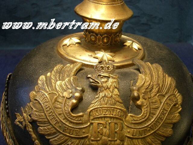 876-5 Preussische Offizierspickelhaube , Leder.