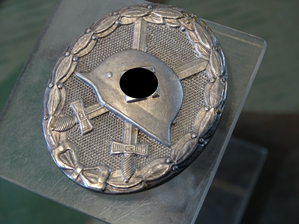 Verwundeten Abzeichen in Silber 1939, Buntmetall, Hst.: 30, Hauptmünzamt Wien