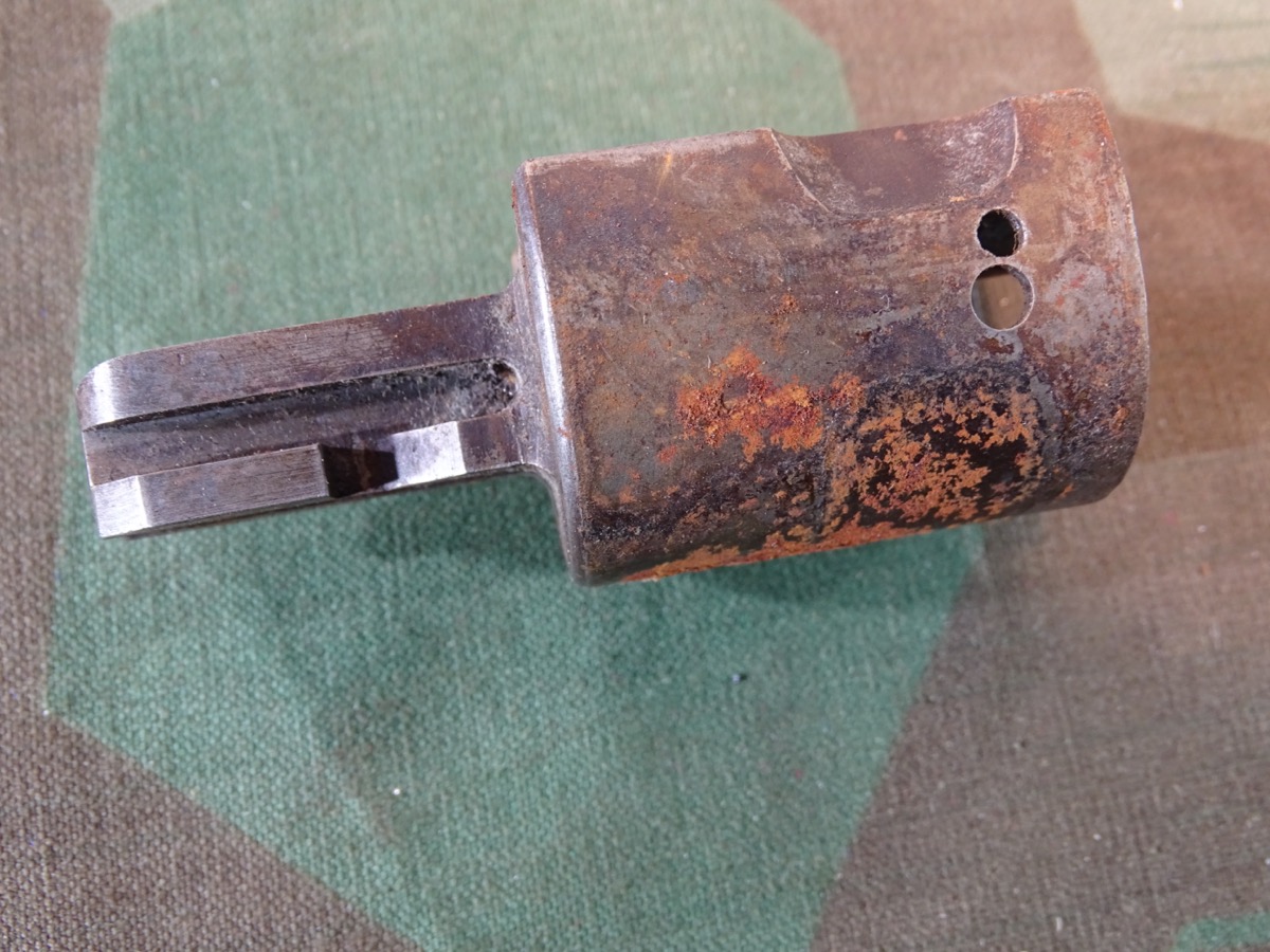 Kurze Bajonetthalterung für brasiliansichen Karabiner M 1908 und Portugal Mauser M 1904